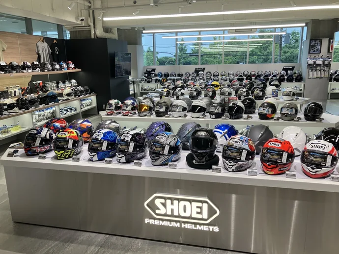 SHOEI Gallery YOKOHAMAの店内